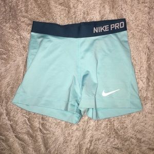 Perfect condition Nike spandex shorts M
