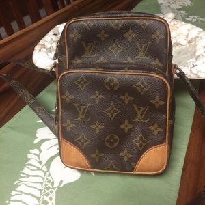 Louis Vuitton vintage purse