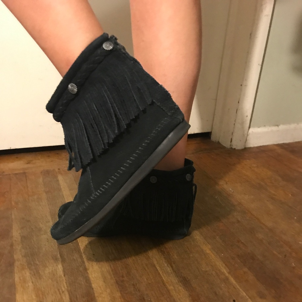 minnetonka moccasins