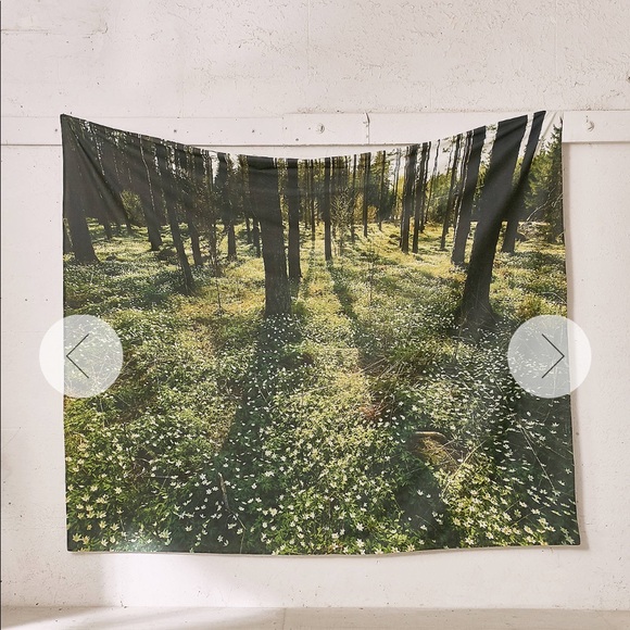 ISO wall tapestry - Picture 1 of 2