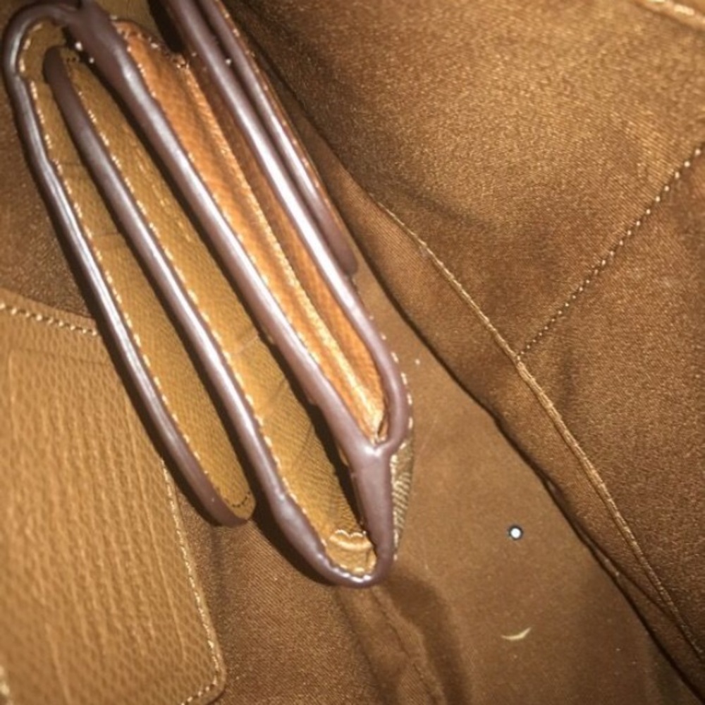 Coach purse with wallet - Picture 4 of 4