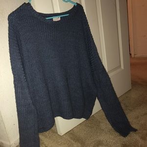 Long knitted gray long sleeve