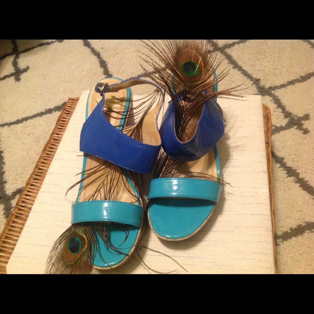 Finial price drop Mootsies Tootsies Wedge Sandal
