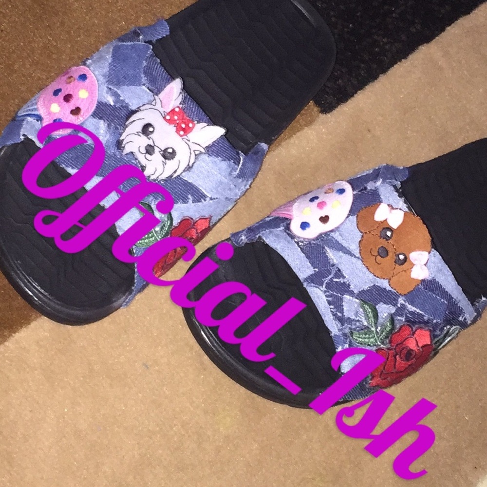 Custom Slides - Picture 2 of 8