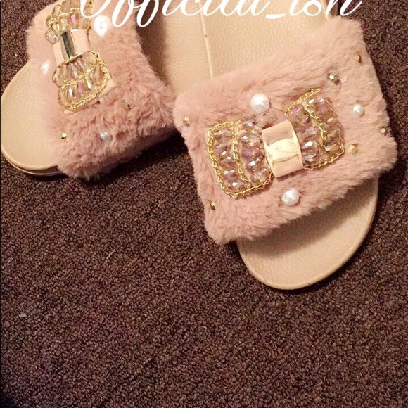 Custom Slides - Picture 6 of 8