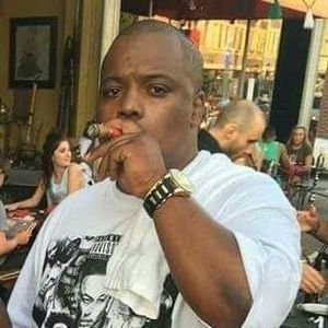 Meet your Posher, Wayne