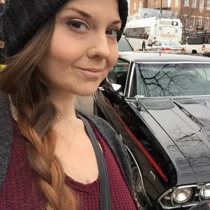 Meet your Posher, Liz