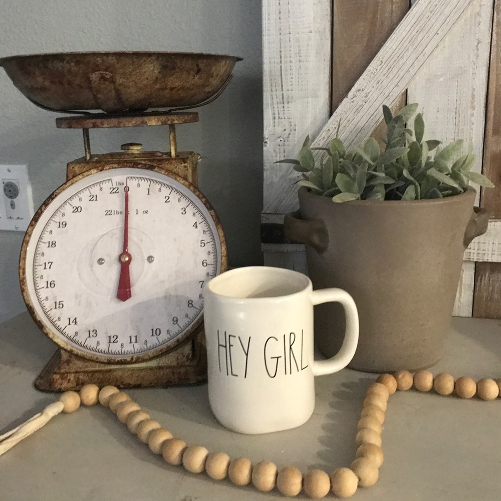 Rae Dunn Hey Girl Mug