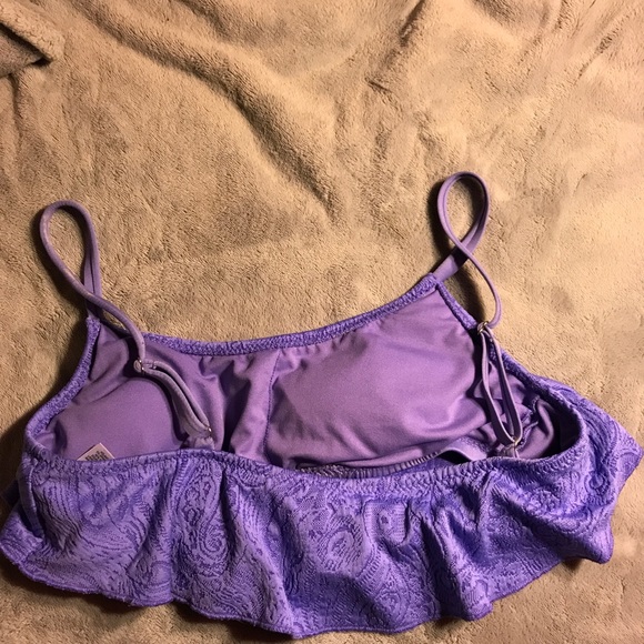 Purple Ruffle Patterned Bikini Top - Picture 7 of 7