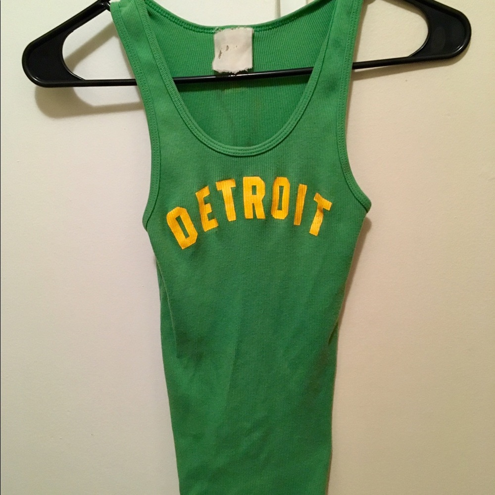 😘Detroit tank top
