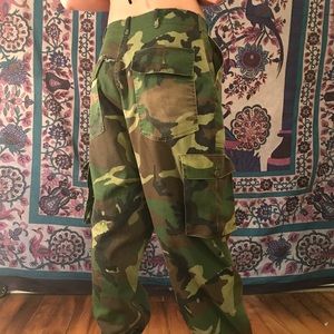 Authentic cargo army pants