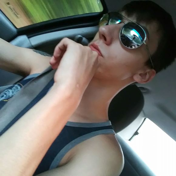 Meet your Posher, James - Picture 1 of 1