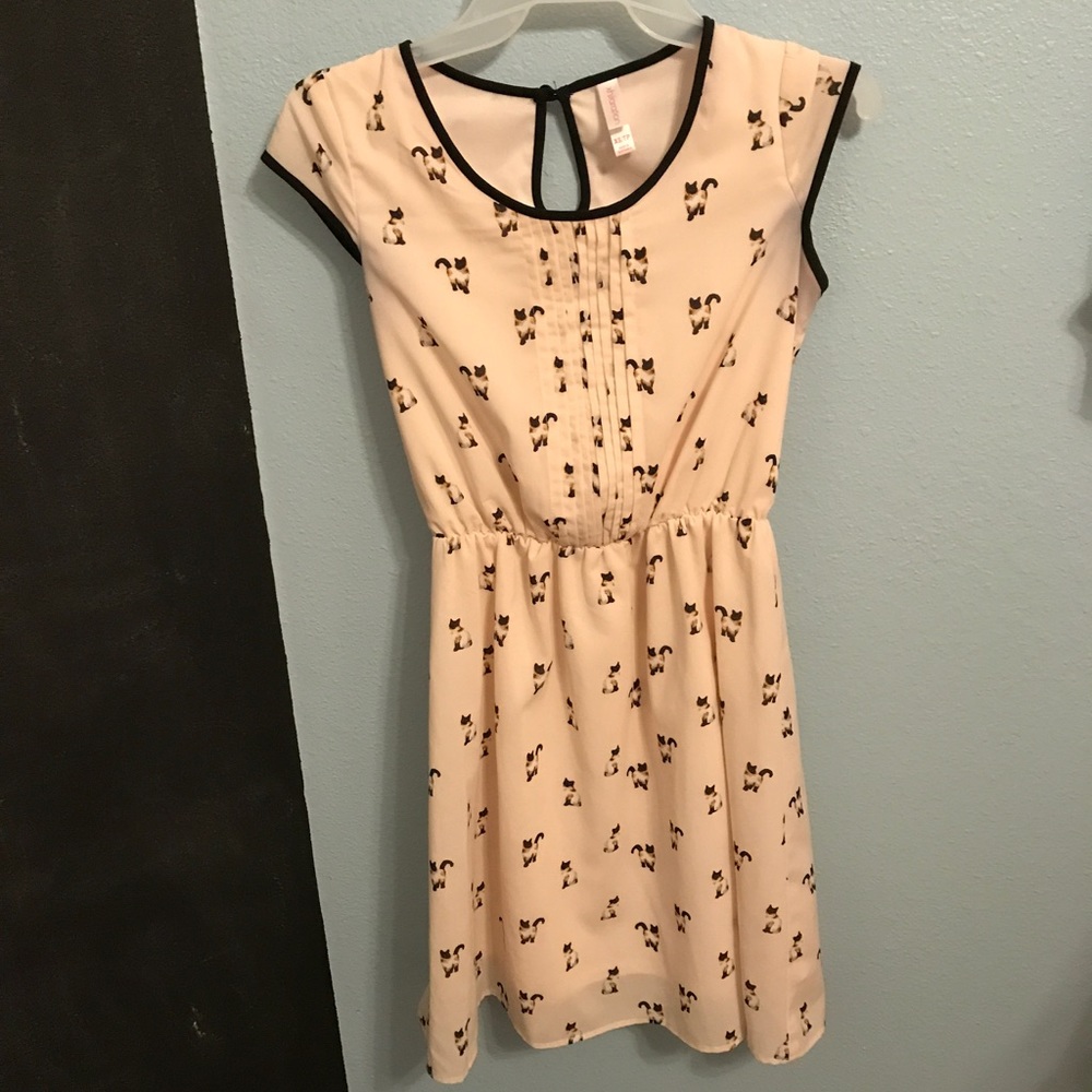 White dress with cat print