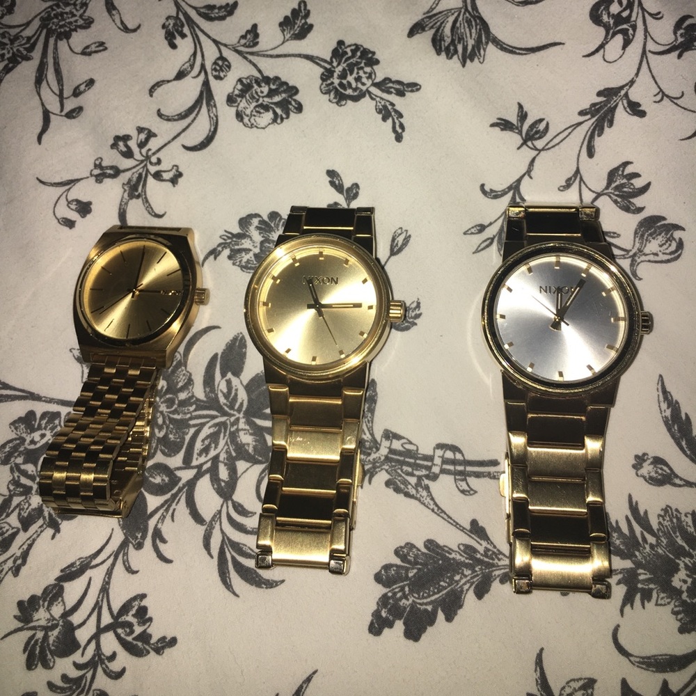 Gold Nixon Watches!