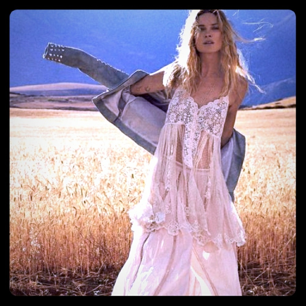 ⚡PRICE ⬇ FREE PEOPLE Crochet Dot Mesh Lace Top