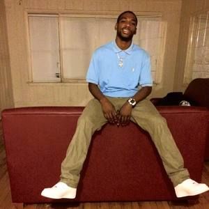 Meet your Posher, Adoness