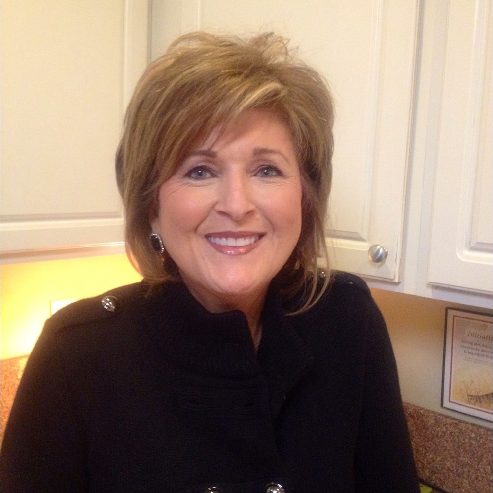 Meet your Posher, Gayle