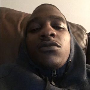 Meet your Posher, Darion