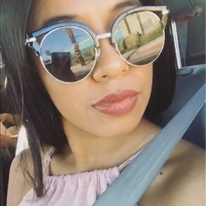 Meet your Posher, Madison