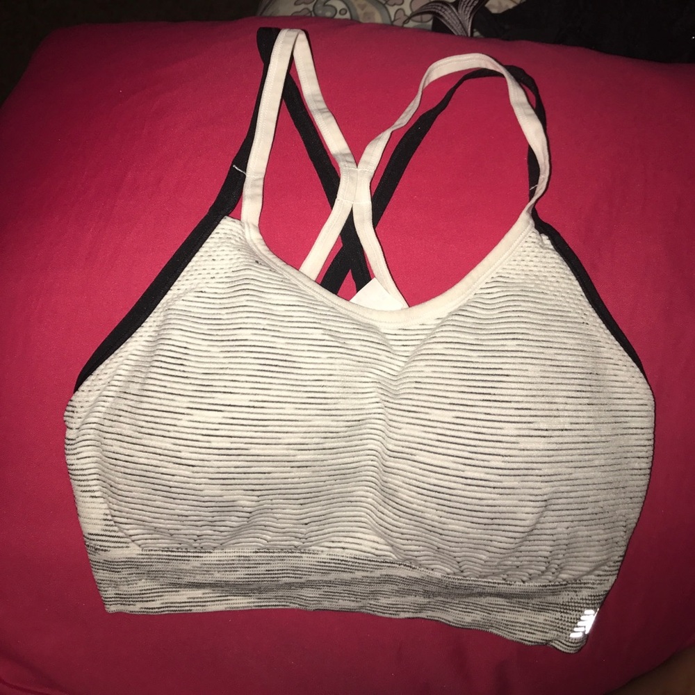 New balance sports bra
