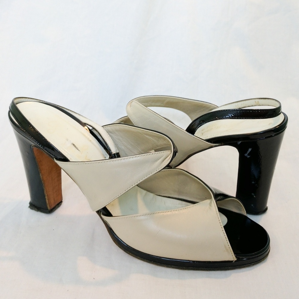 Vintage 70s Garolini black and nude slingback heel