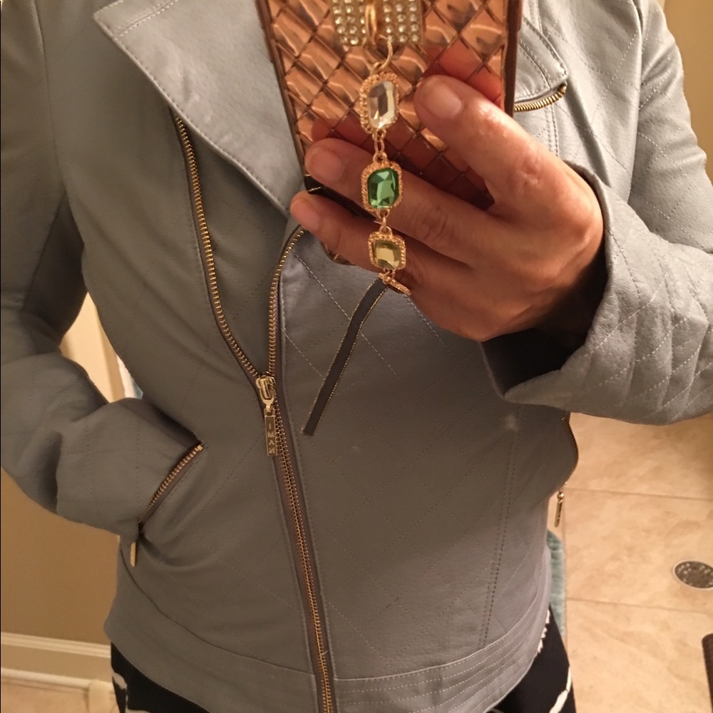 Jacket - Picture 2 of 4