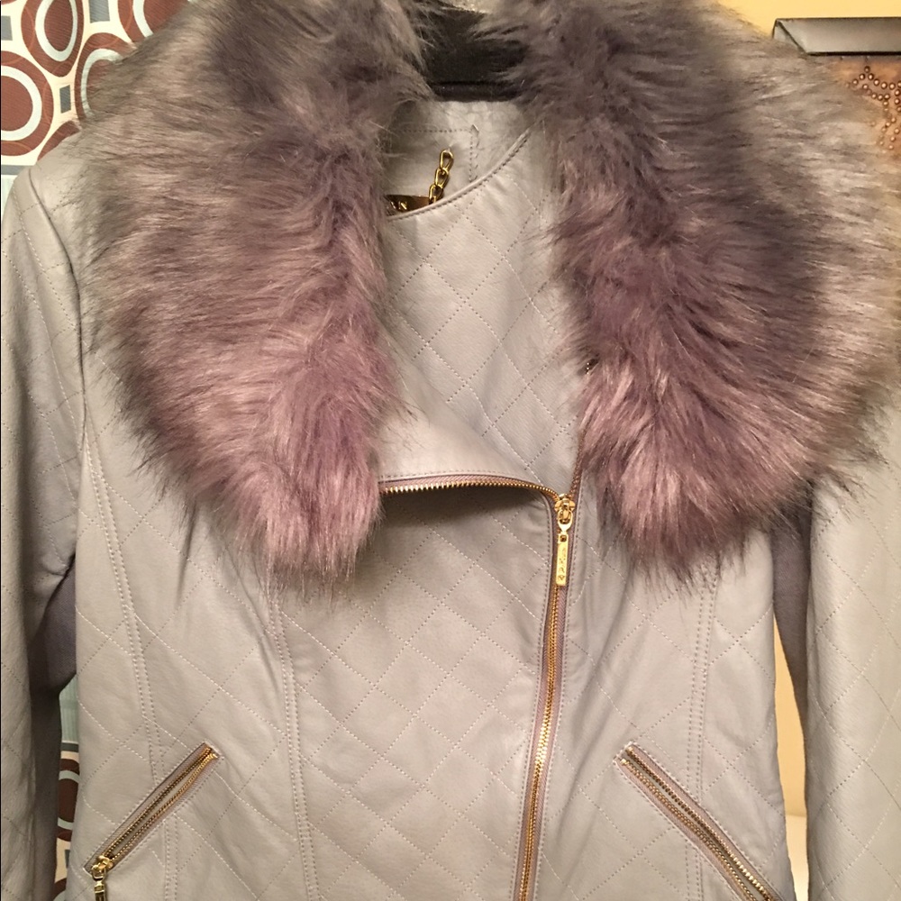 Jacket - Picture 4 of 4