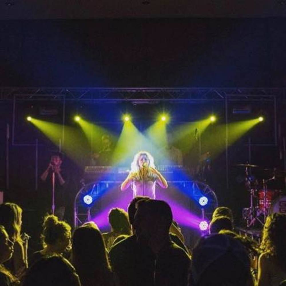 Meet your Posher, Justine