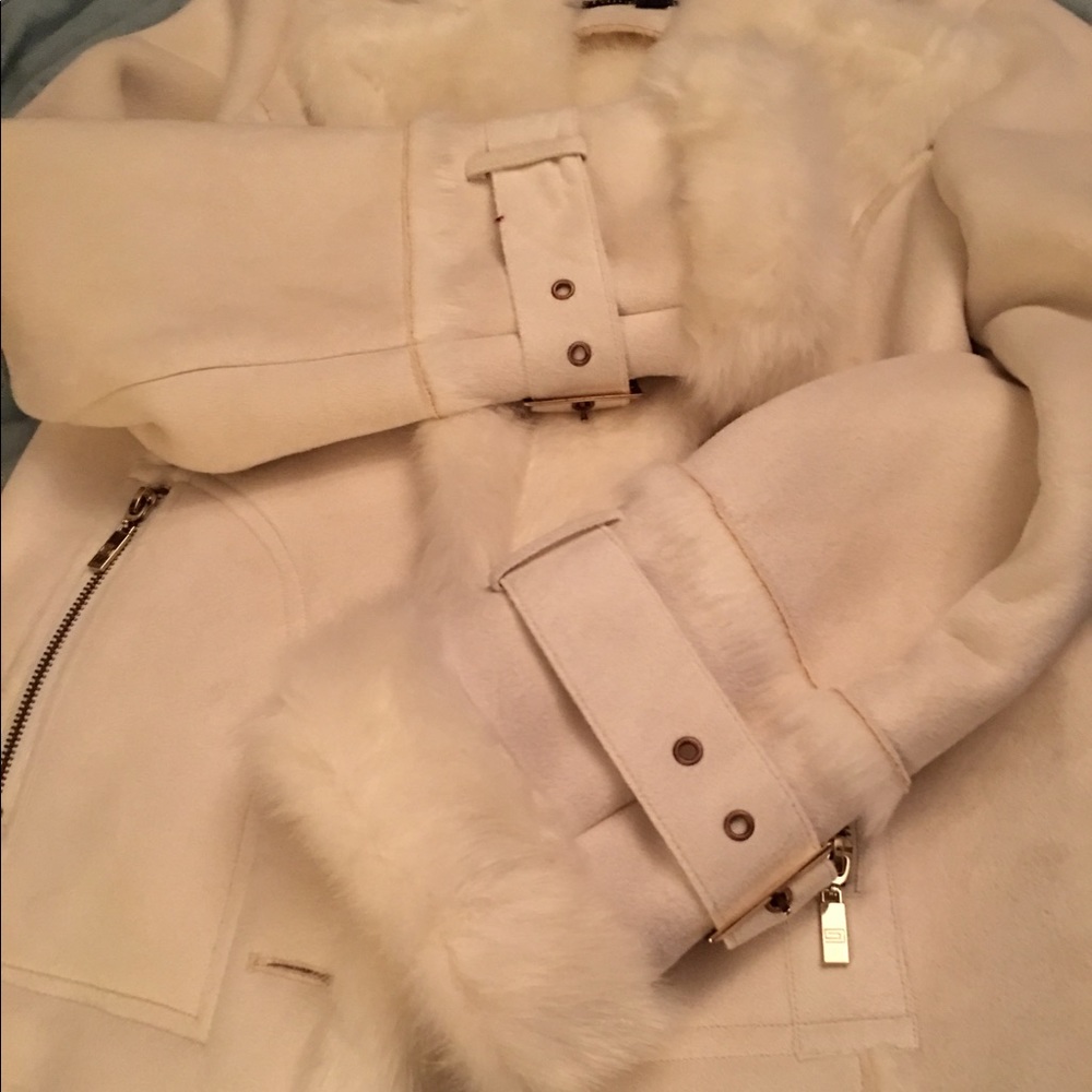 Jacket - Picture 3 of 4