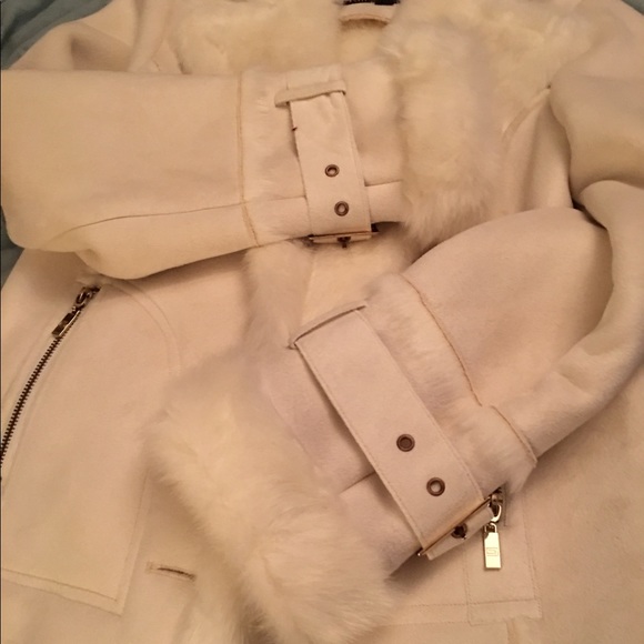 Jacket - Picture 3 of 4