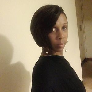 Meet your Posher, Iris