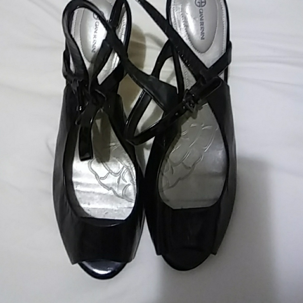 Patent leather 4 " open toe heels