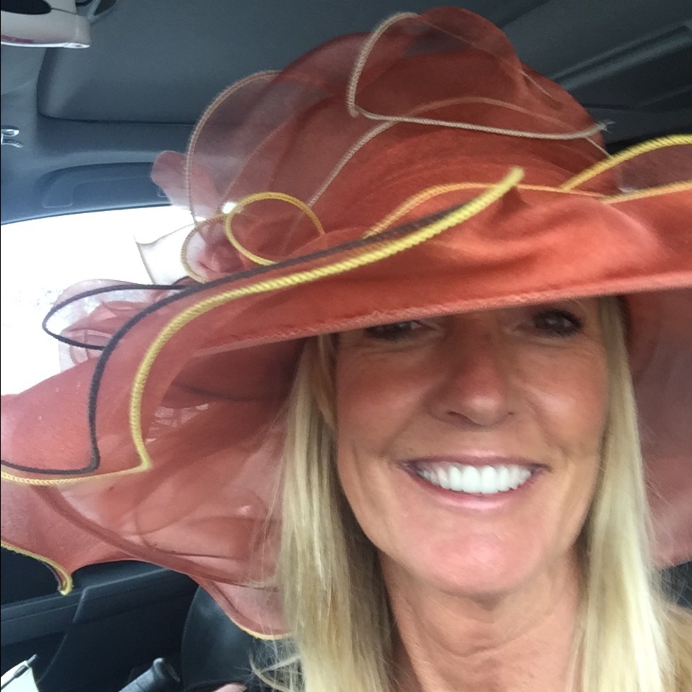 Meet your Posher, Kelly