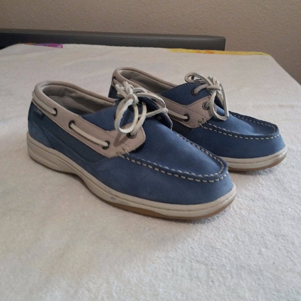 L.L. Bean Boat Shoes Size 6 1/2 Wide