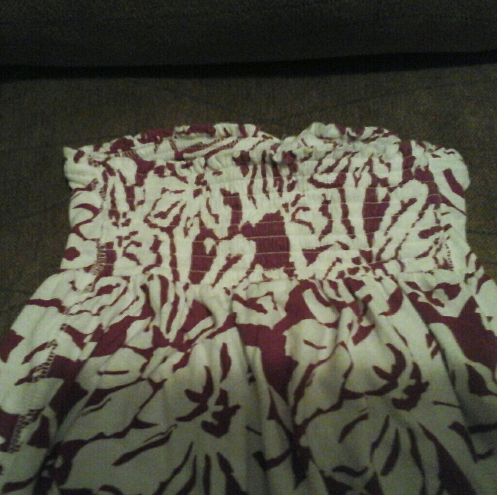 Top - Picture 2 of 2