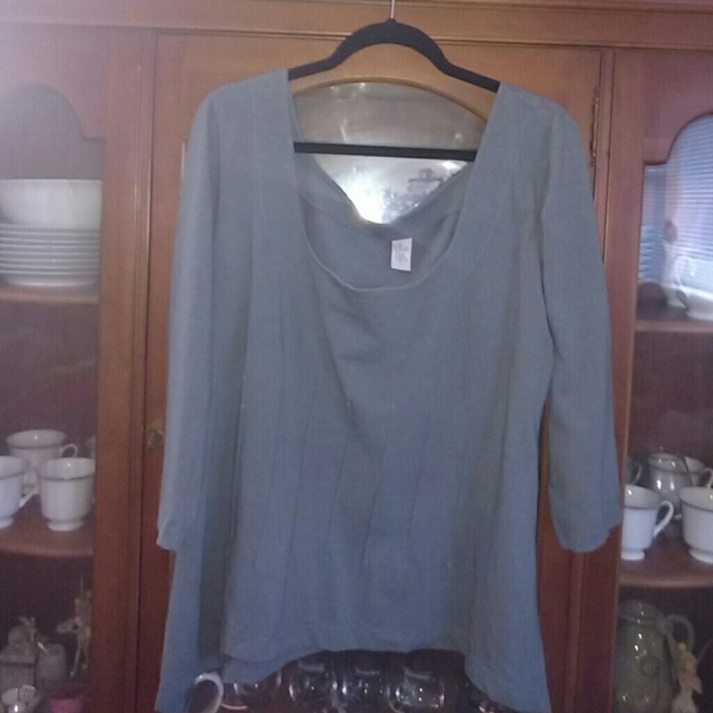 Blue Fish Gray Top, Organic Cotton