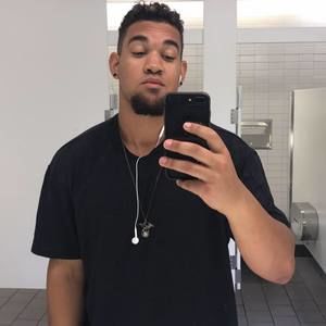 Meet your Posher, Dylan