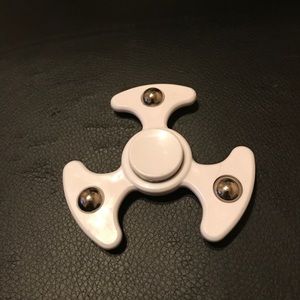 Fidget spinner