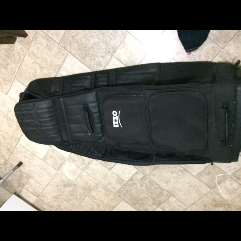 Brand new golf travel bag wheels on bottom