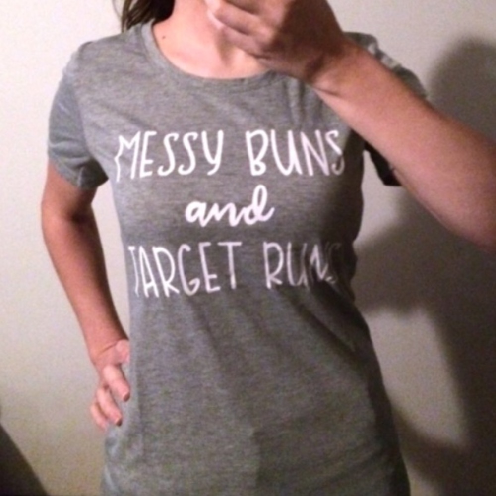 Gray Messy Buns Target Runs Graphic Tee T Shirt - Picture 6 of 7