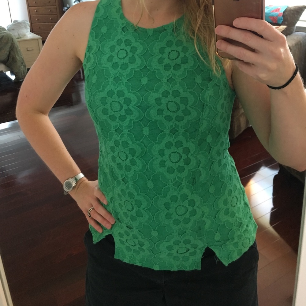 Kelly Green 4P Sleeveless Floral Top