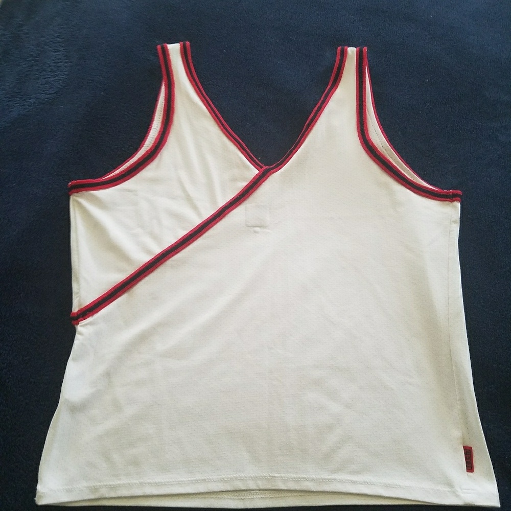 Sporty tank top