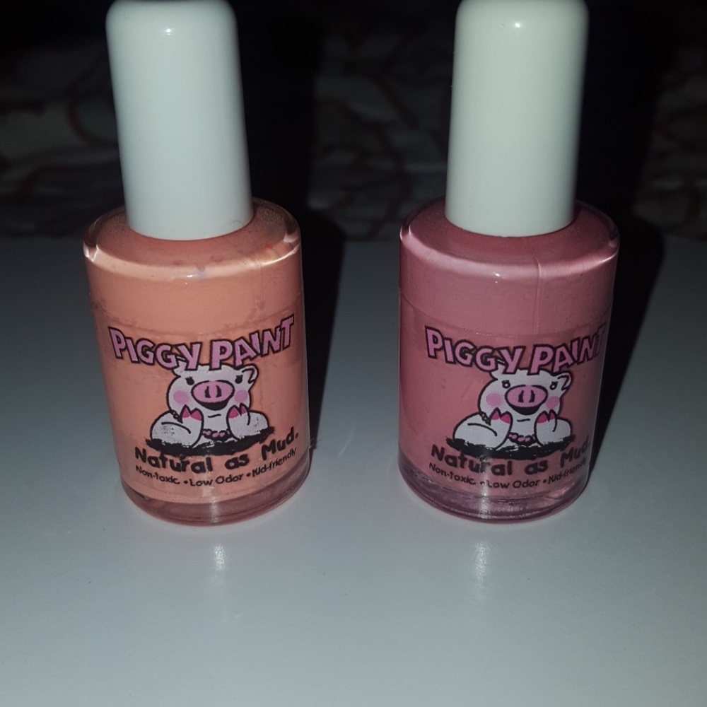 PIGGY PAINT NATURAL AS MUD"