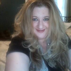 Meet your Posher, Renee