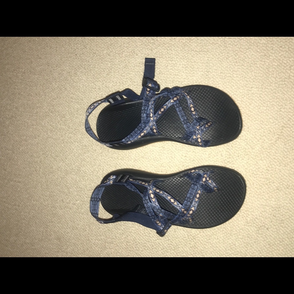 Chacos!