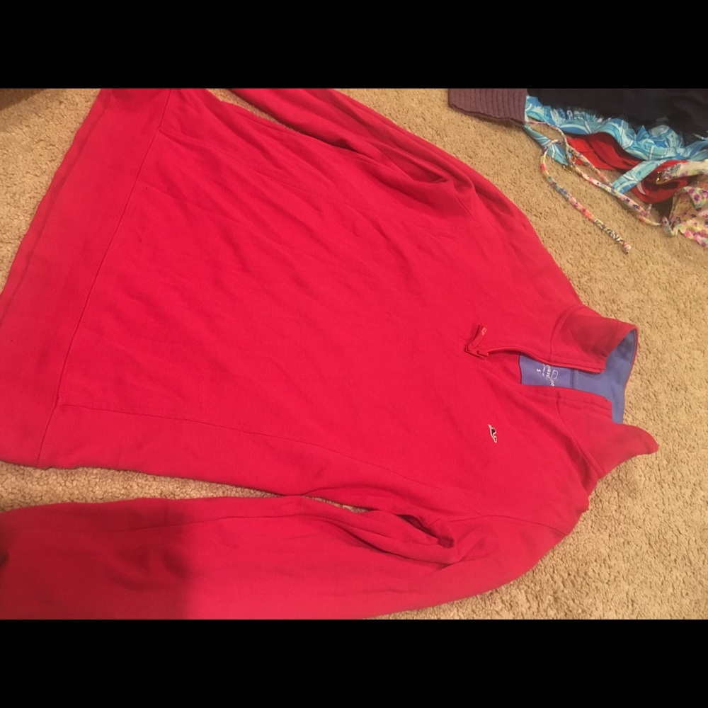 Pink vineyard vines pullover