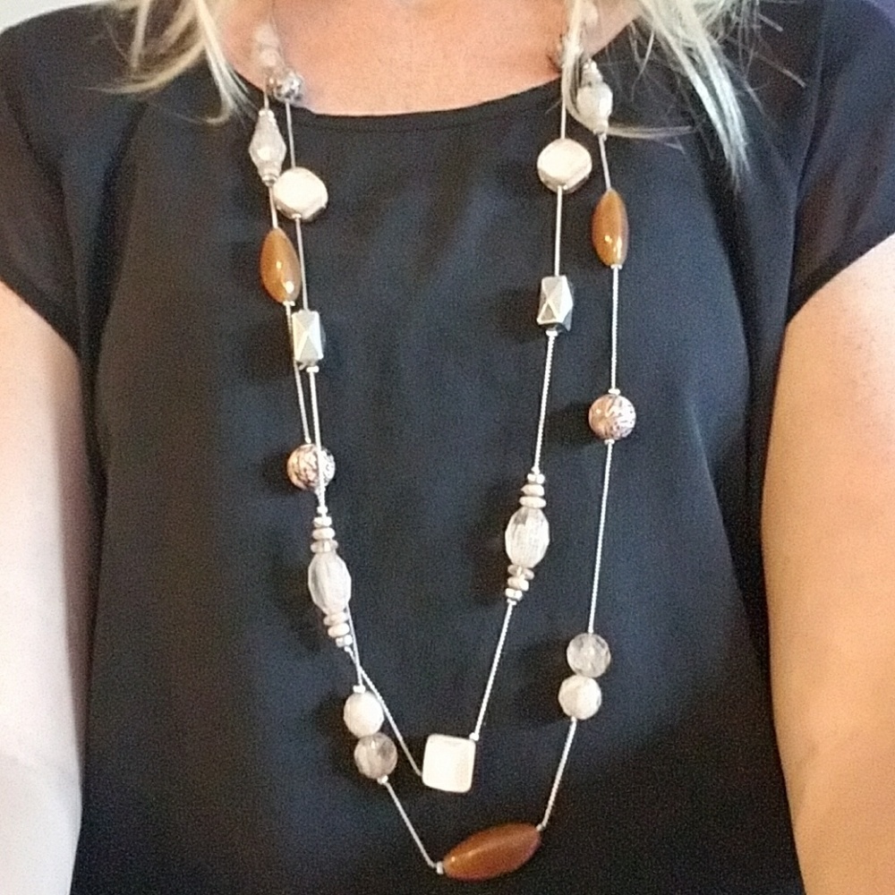 Nee York & Company Necklace