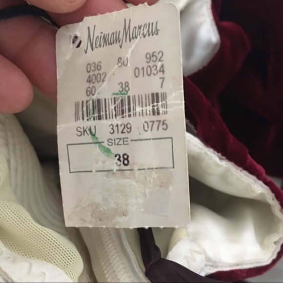 Stunning, Prada Vintage Red Carpet NWT Gown - Picture 6 of 7