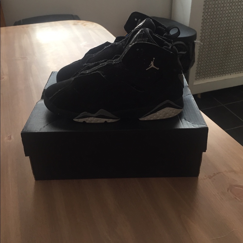 Air Jordan True Flight-Black and White