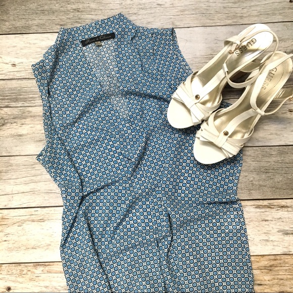 Rose & Olive Tops - Rose & Olive Blouse Size Small